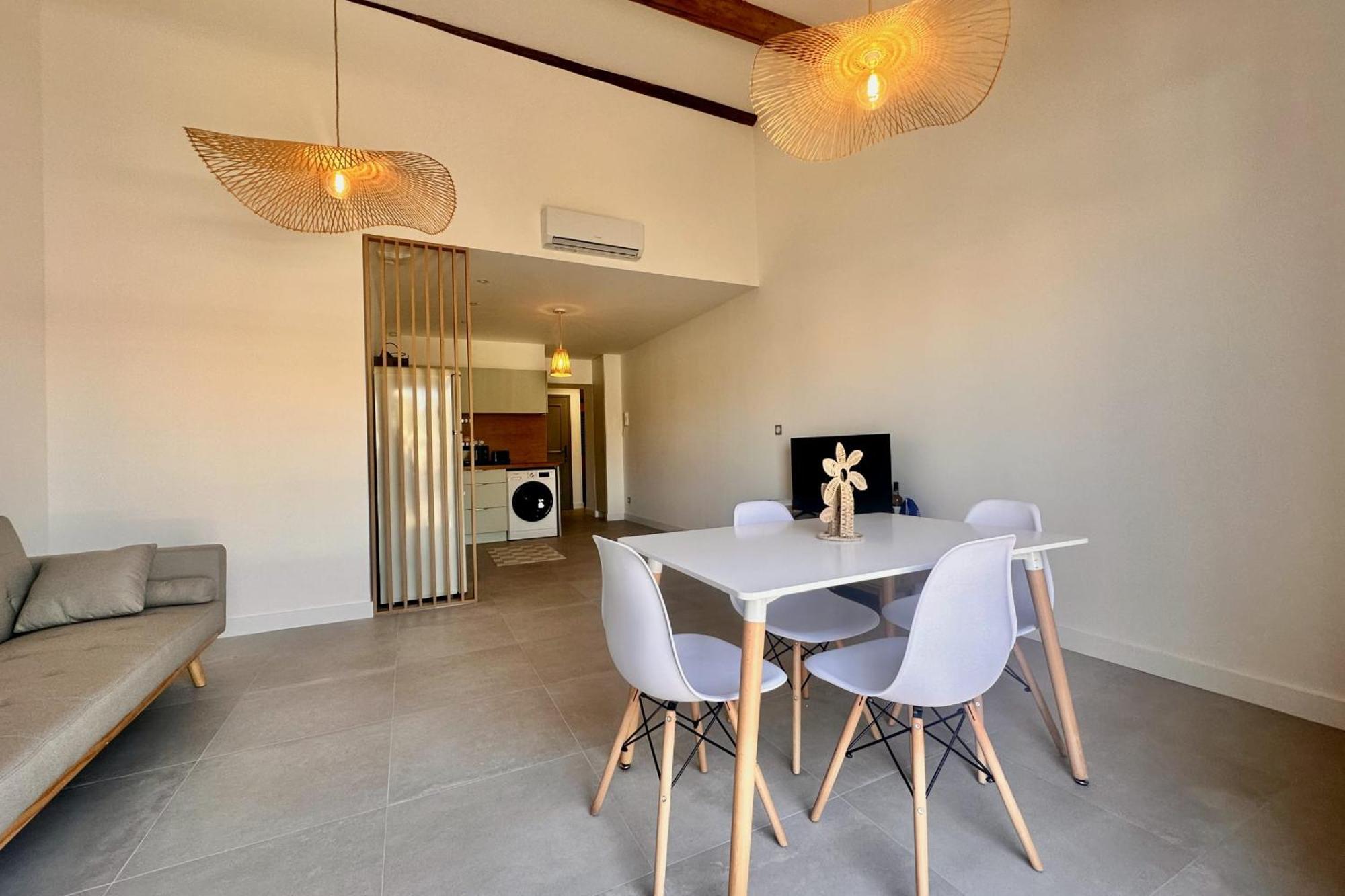 Les Palmiers - Appartement Une Chambre Vue Canal Le Grau-du-Roi Extérieur photo