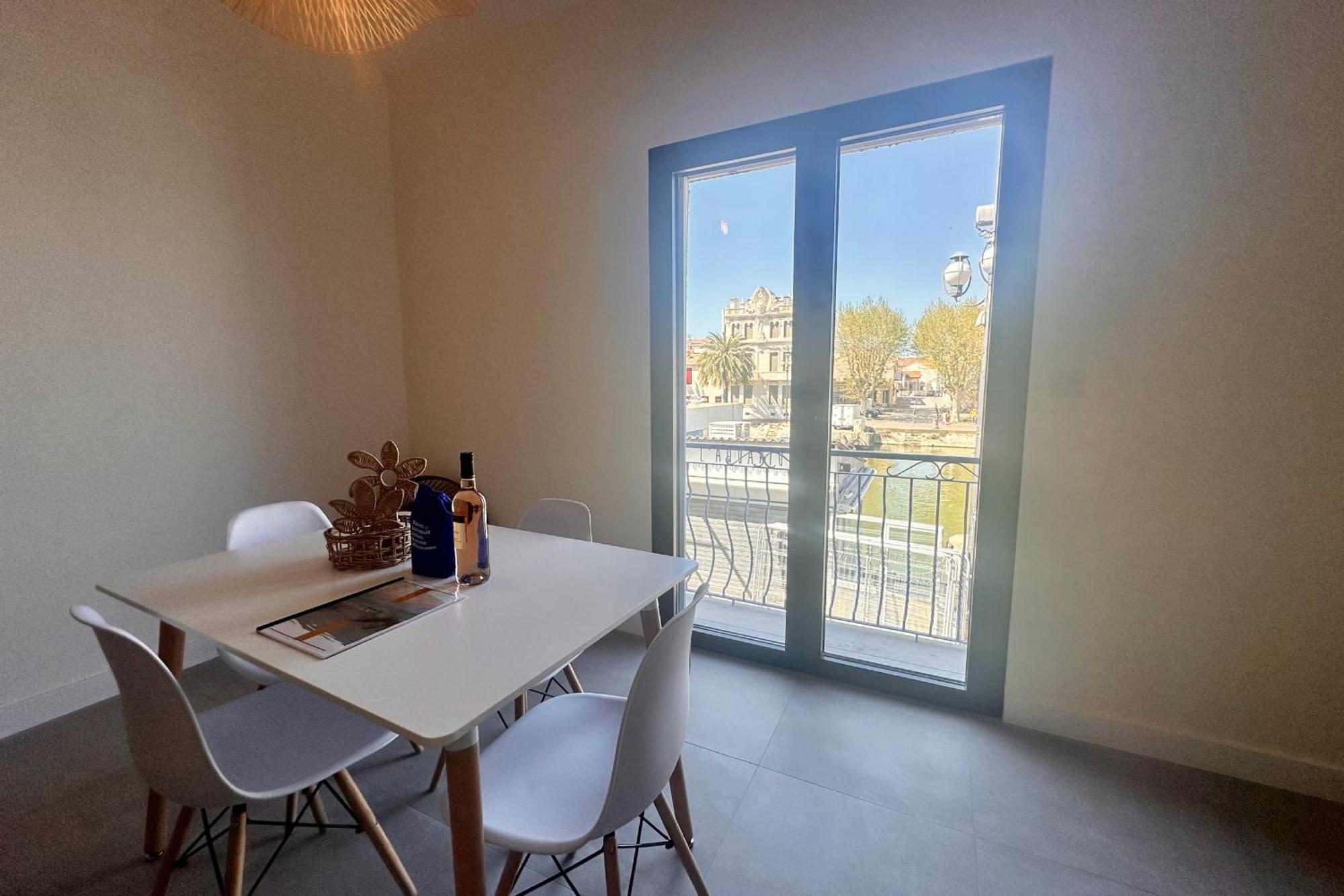 Les Palmiers - Appartement Une Chambre Vue Canal Le Grau-du-Roi Extérieur photo