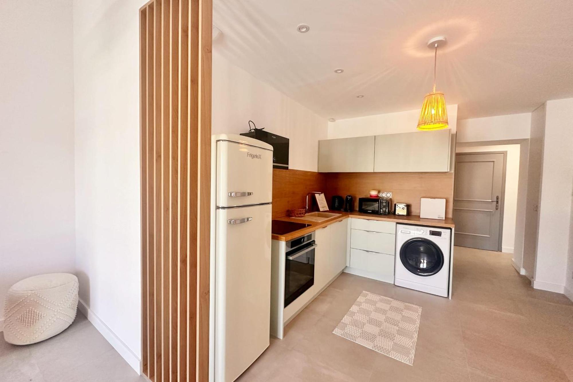 Les Palmiers - Appartement Une Chambre Vue Canal Le Grau-du-Roi Extérieur photo