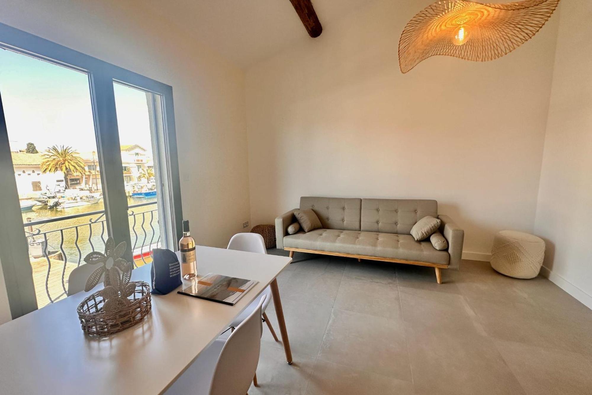 Les Palmiers - Appartement Une Chambre Vue Canal Le Grau-du-Roi Extérieur photo